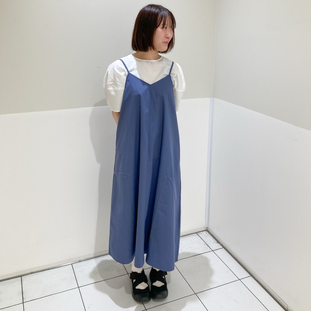061300