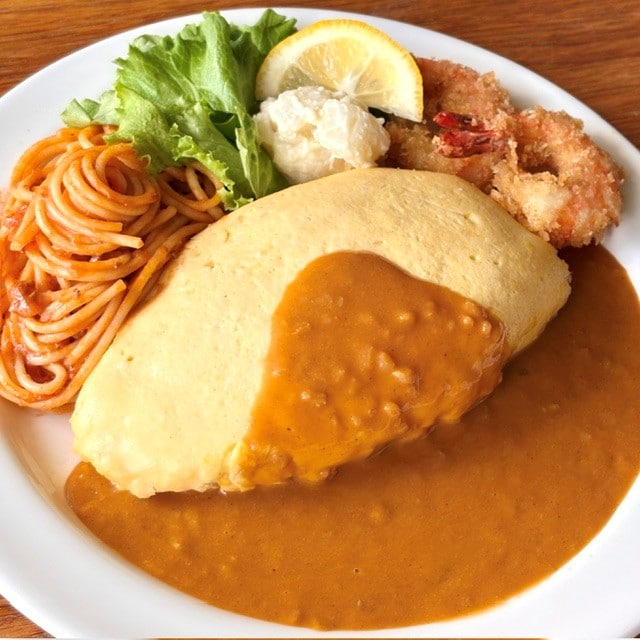 オムカレー