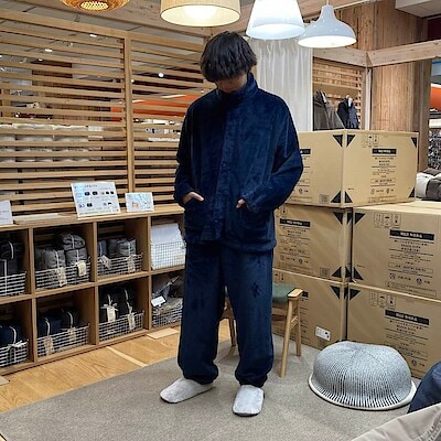 【MARK IS 静岡】　冷え込む夜にふわふわな着心地…着る毛布パジャマのご紹介