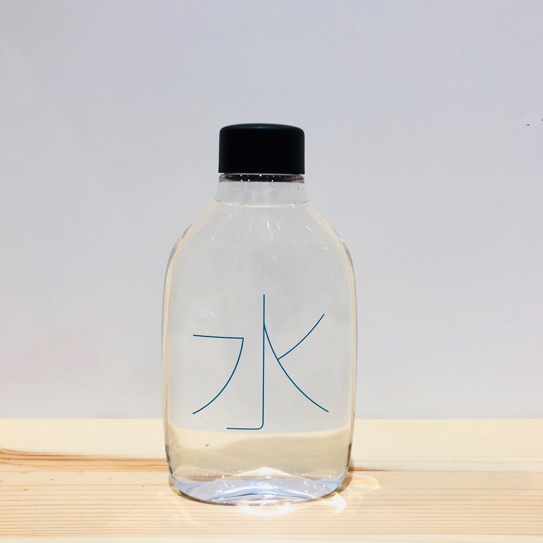 【MARK IS 静岡】自分で詰める水のボトル