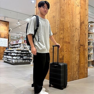 【トレッサ横浜】 身長170cm