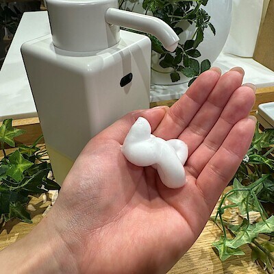 【柏ステーションモール】濡れた手でも触れずに出せる！泡ハンドソープのご紹介