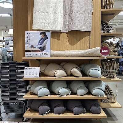 【横須賀モアーズシティ】新商品「ループクッション」