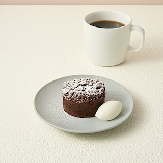 【Café&Meal MUJI京都山科】冬に食べたい、チョコレートケーキ｜新商品