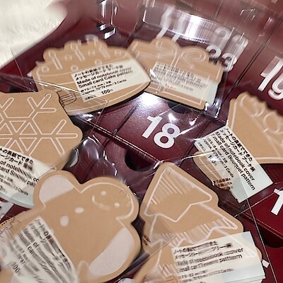 【イオンモール鈴鹿】クリスマスにもおすすめ｜ノートの表紙でできたメッセージカード