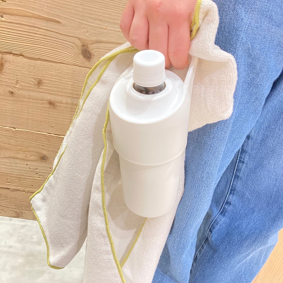 【イオンモール鈴鹿】暑い毎日に持ち歩きたい｜冷やしたまま持ち運べる　ペットボトル用保冷ホルダー