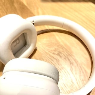 【イオンモール鈴鹿】新しく入荷しました｜ワイヤレスヘッドホン　ノイズキャンセル機能付
