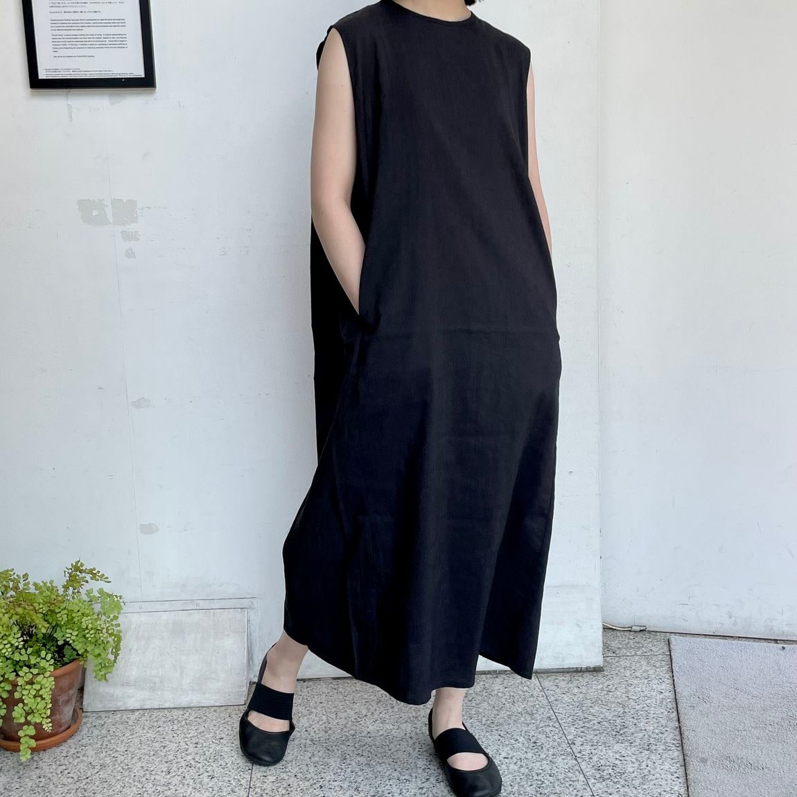 ヘンプワンピース　黒TOP