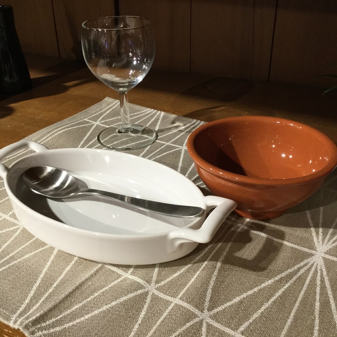 青山】【ランチョンマット、テーブルランナー】Finlandの道具から文化