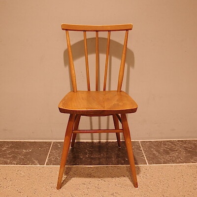 【デリエ・イデー丸の内】ヴィンテージ家具のご紹介~アーコールスティックバックチェア~