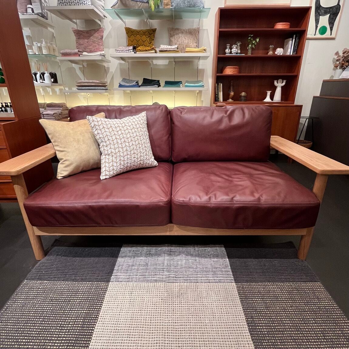 ディモンシュトップ