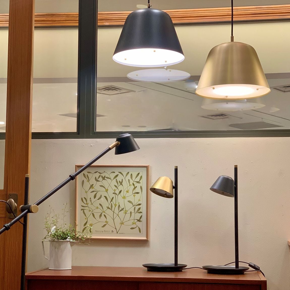 デリエ・イデー丸の内店】新商品 CAMPANA LAMPのご紹介｜ 無印良品