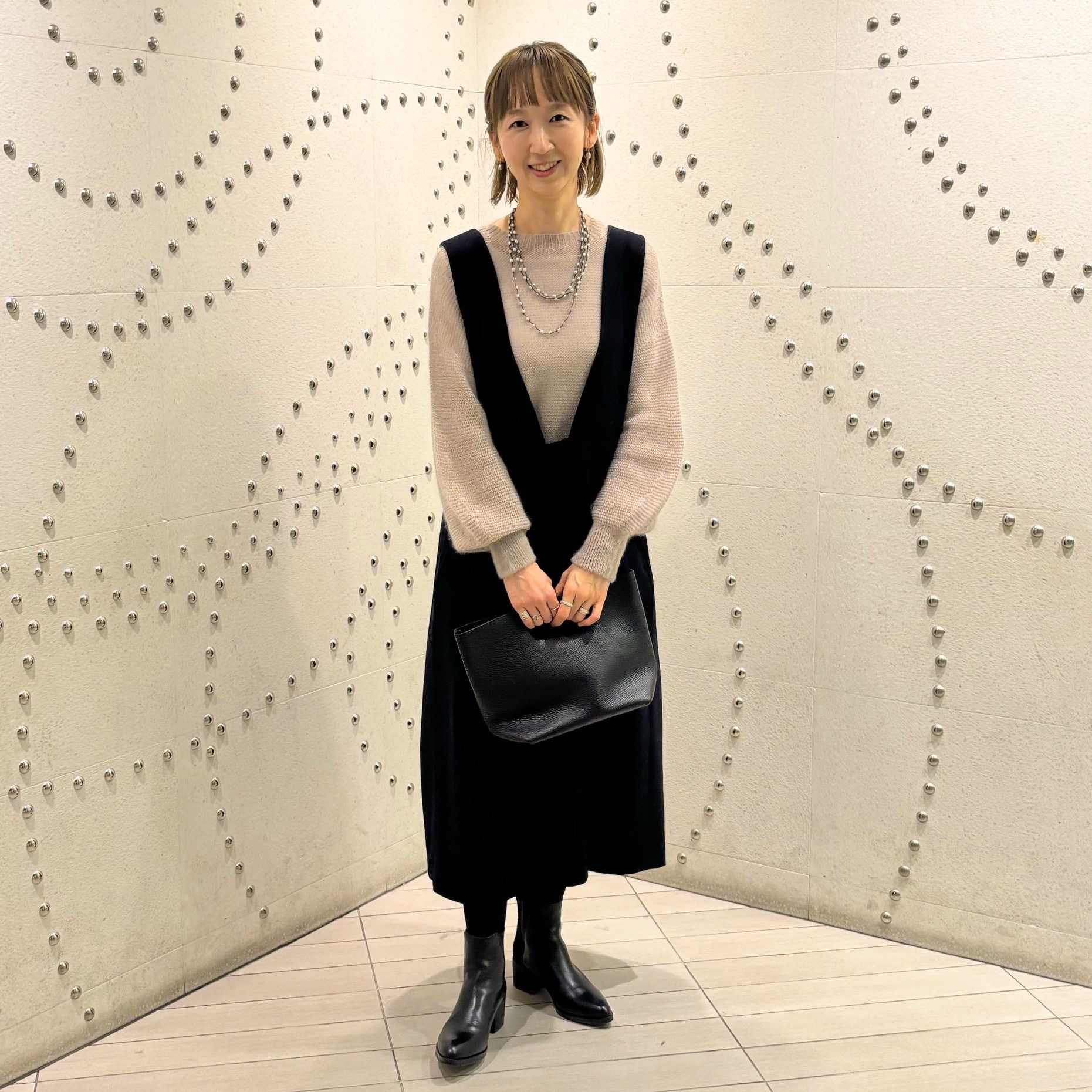 046050-20251030-068-01