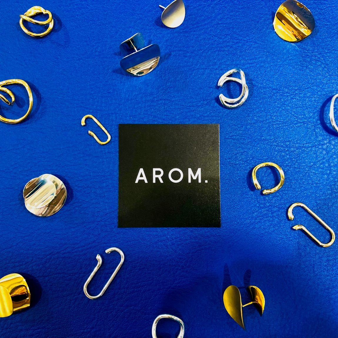 【イデーショップ　ヴァリエテ柏】AROM