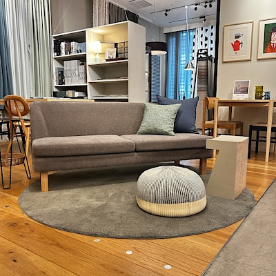 【IDÉE日本橋店】FORM FIND STOOL Cut