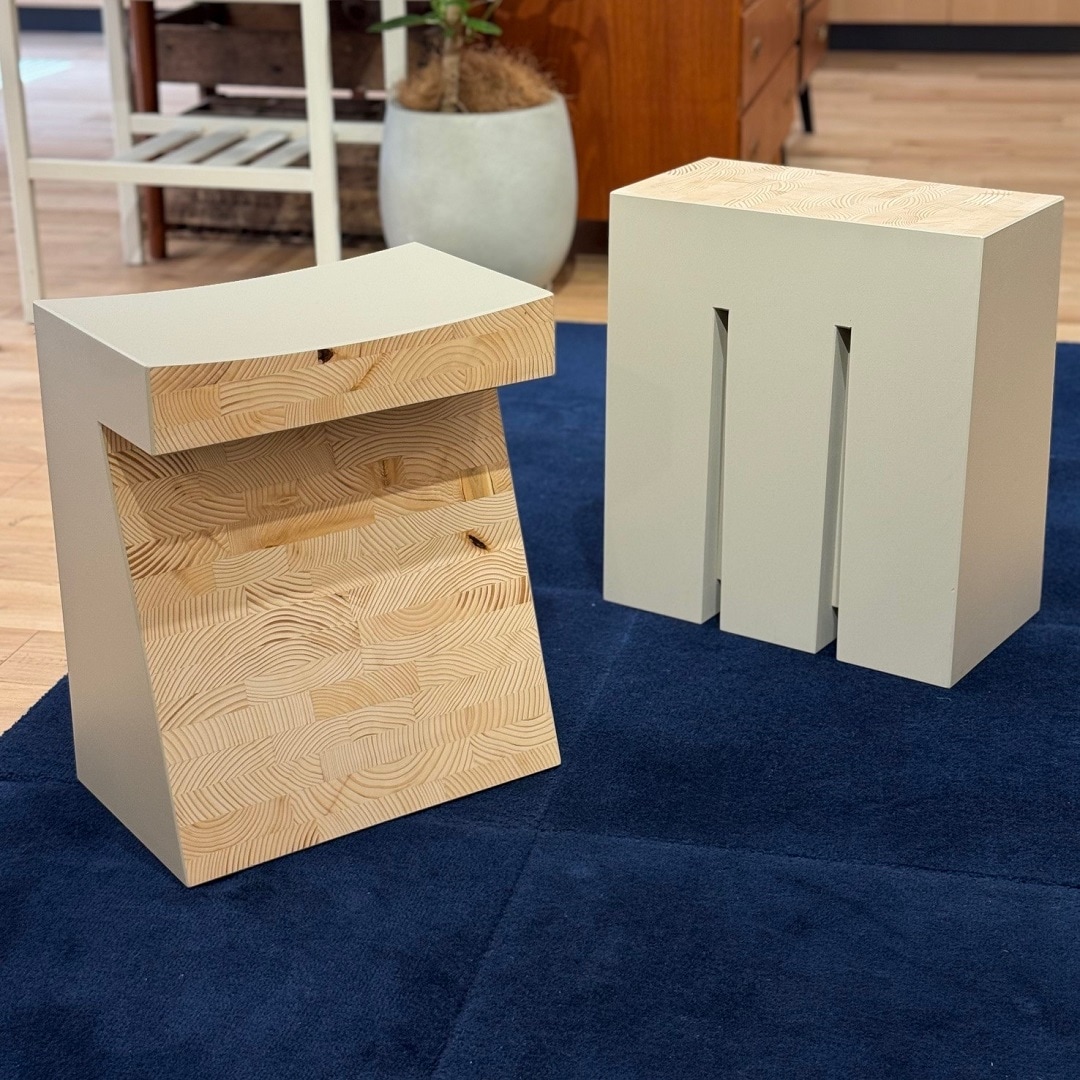 FORM FIND STOOL 