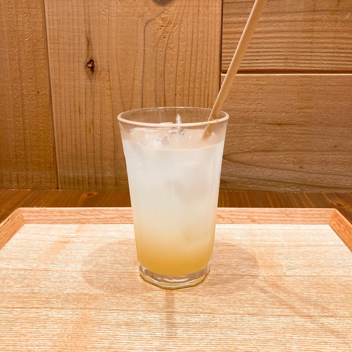 【Café＆Meal MUJI近鉄四日市】くせになる甘酸っぱさ、柚子スカッシュ