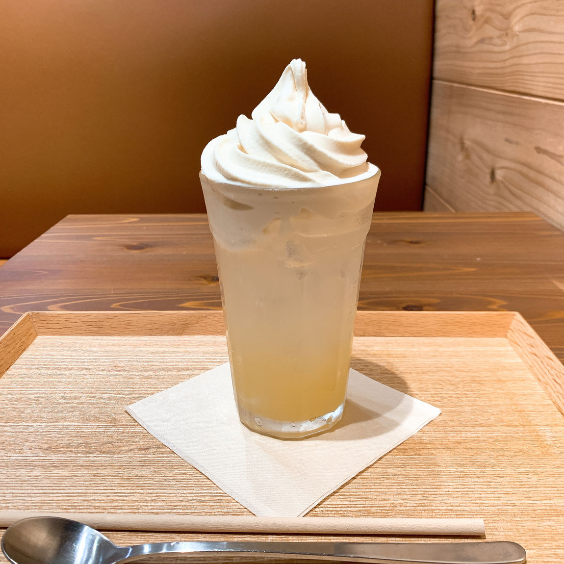 【Café＆Meal MUJI近鉄四日市】柚子スカッシュフロート