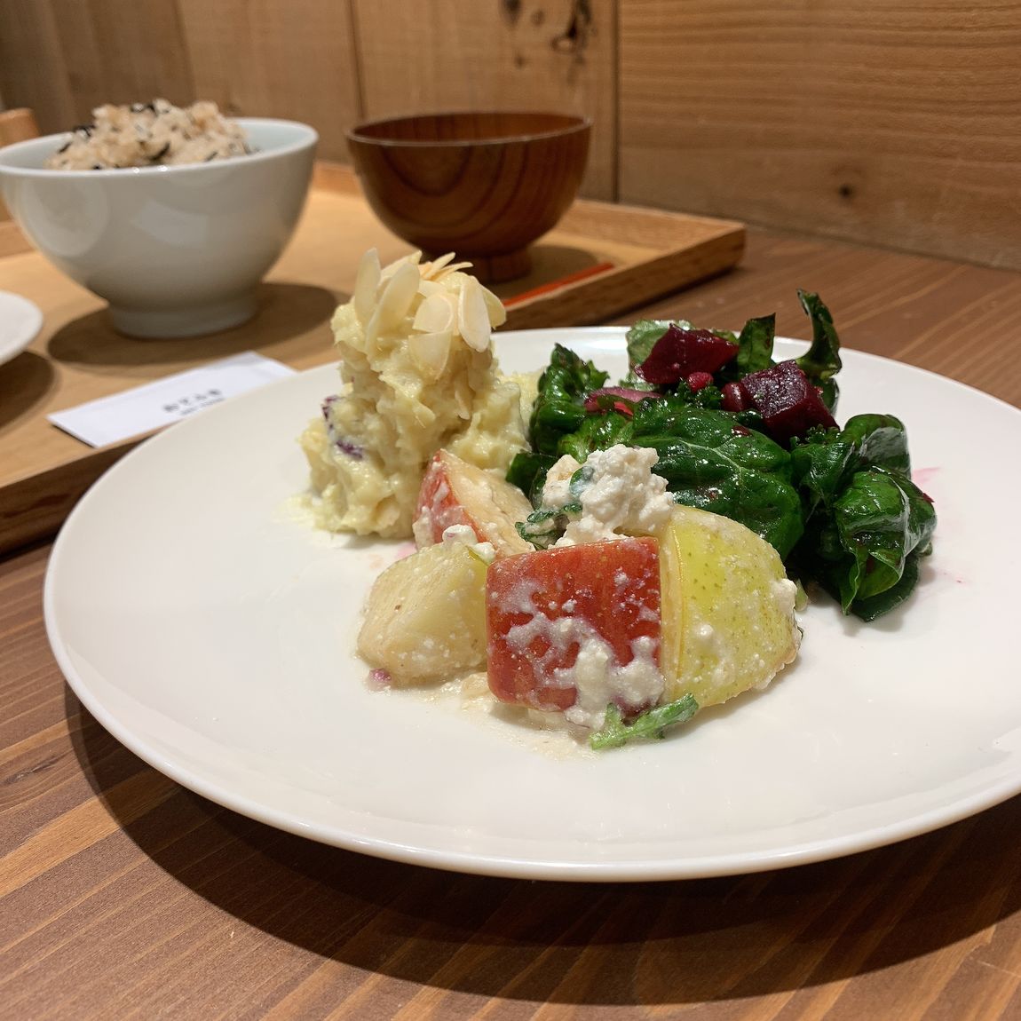 【Café＆Meal MUJI近鉄四日市】りんご