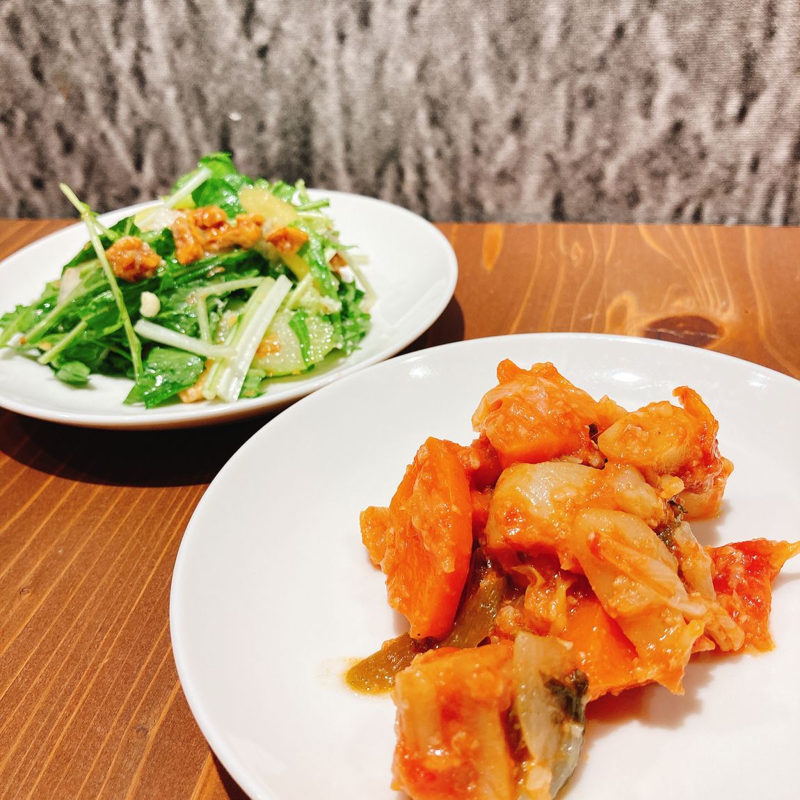 【Café＆Meal MUJI近鉄四日市】色鮮やかな秋デリ2品をピックアップ！！「梨とセロリとクルミのサラダ」と「根菜ラタトゥイユ」