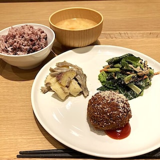 【Café＆Meal MUJI 飯田橋】新登場の秋を感じるデリのご紹介