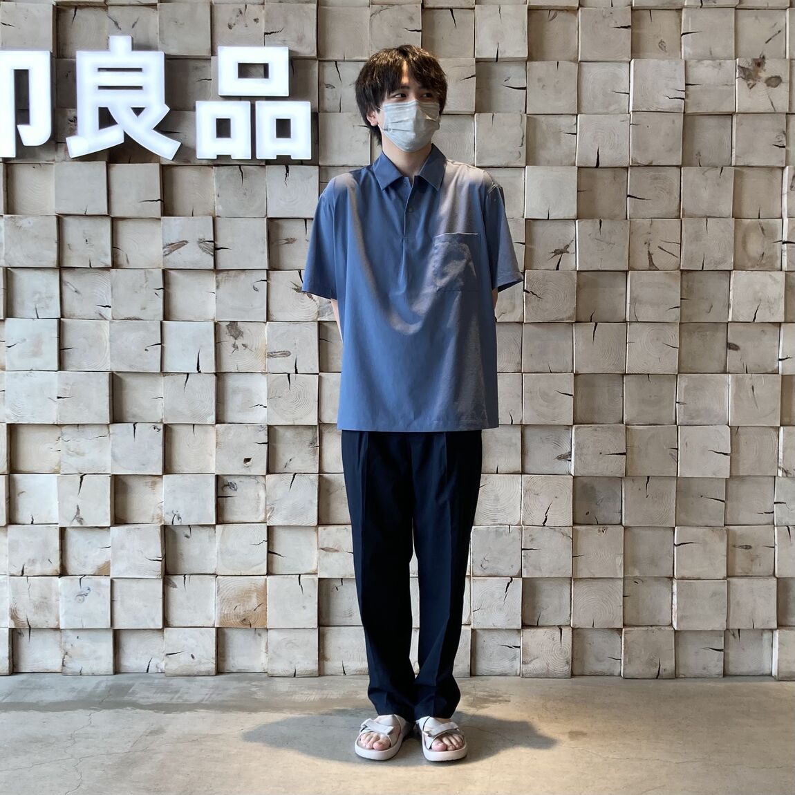 シャツ１