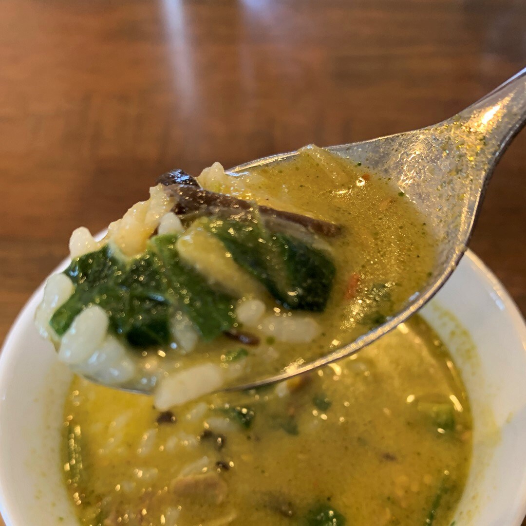 食べるスープ　豚肉とチンゲン菜の胡麻味噌担々スープ