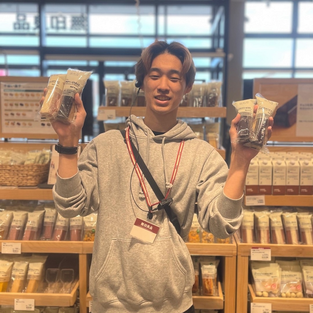 【ライフガーデン利府】 試食　不揃いバウム　チョコがけ