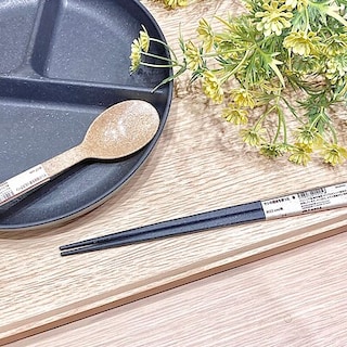 【ヨークタウン塩釜舟入】環境にもお財布にもエコで『ヤシの端材を使った 箸・スプーン』