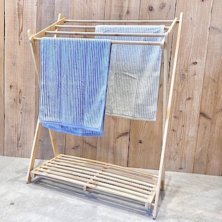 【ヨークタウン塩釜舟入】スタッフのオススメ！使いやすく部屋になじむ『竹材　折りたためるタオルハンガー』