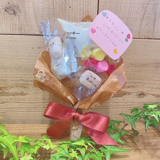 ヨークタウン塩釜舟入】店内イベント『お菓子ブーケで母の日に感謝を