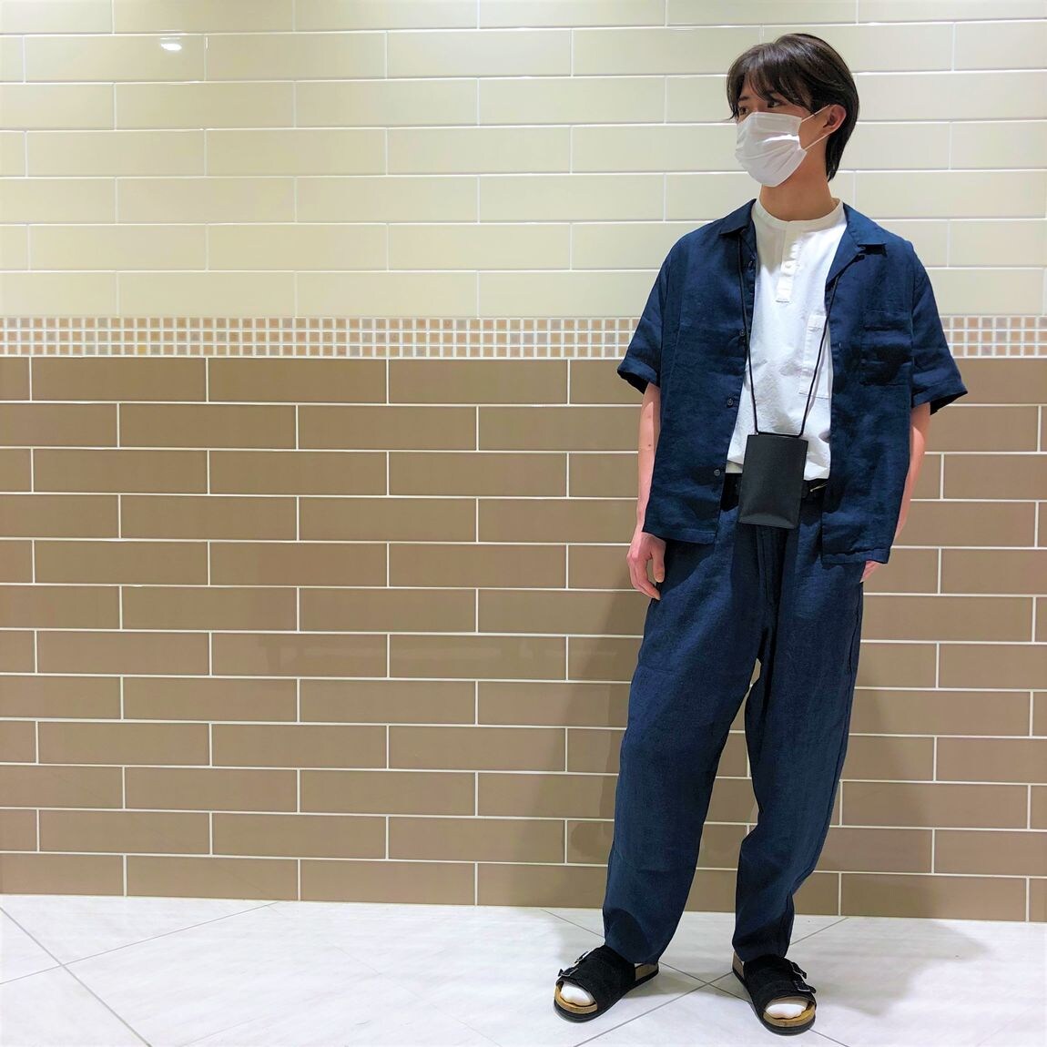 【エキソアレ西神中央】178cm