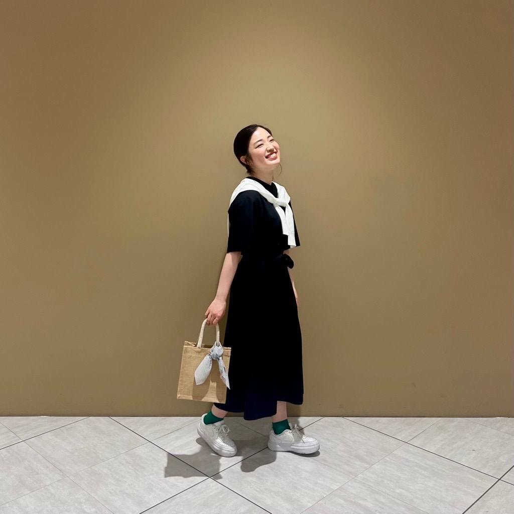 【エキソアレ西神中央】涼感黒ワンピ１