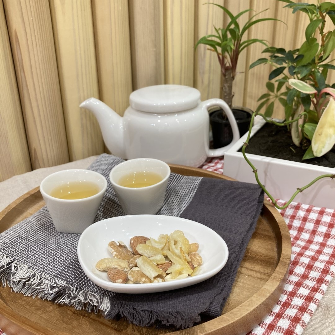 10月烏龍茶サムネ