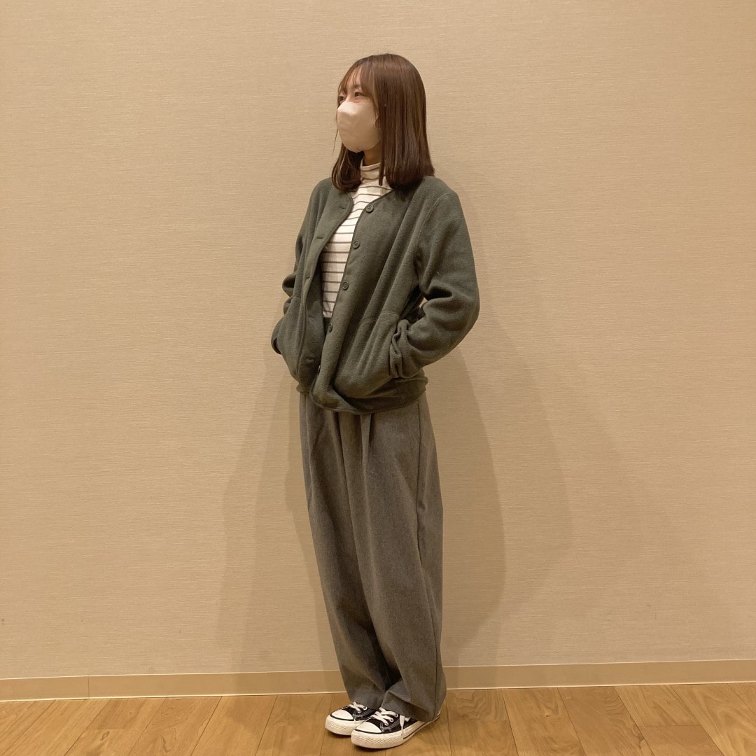 1215スタッフスナップサムネ