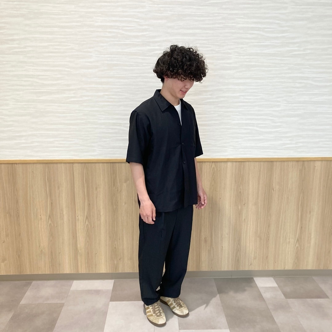 黒1