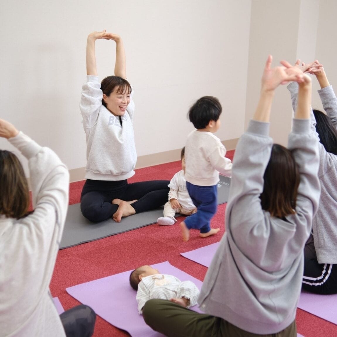 ベビトレヨガサムネ