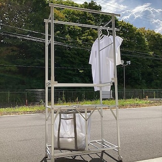 【茅野】省スペースでも楽ちん！アルミ　たためる軽量室内物干しラック