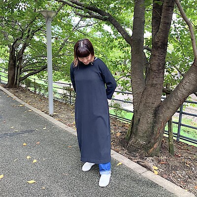 【みのおキューズモール】「ReMUJI 」のやわらかな風合いを生かしたナチュラルコーデ。