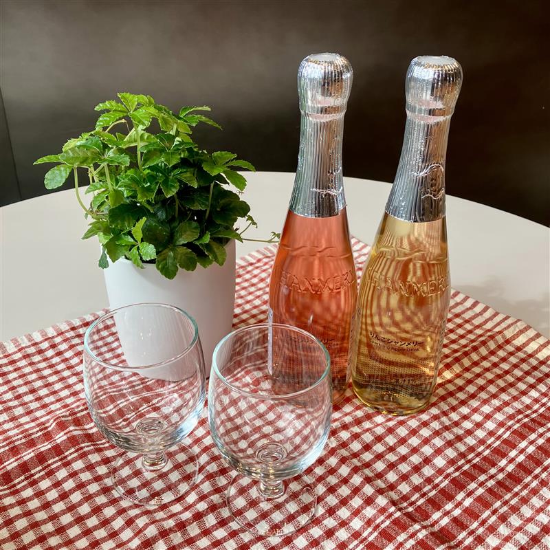 クリスマスの食卓に。大人も子供も楽しめるシャンメリー 