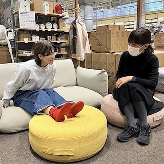 【みのおキューズモール】新商品「空気でできたフロアクッション」