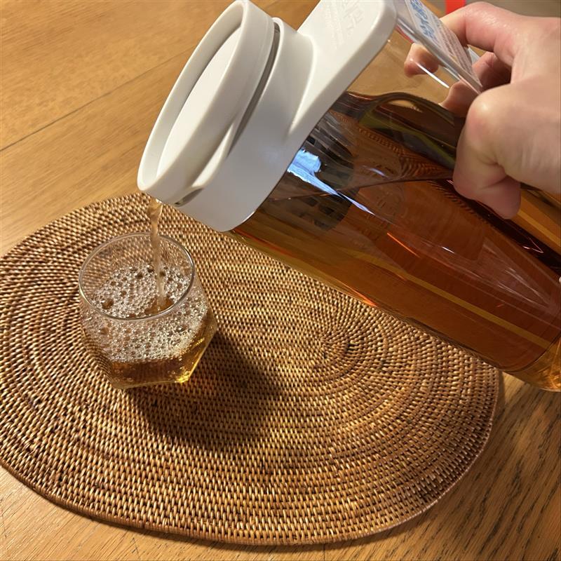 【みのおキューズモール】横にも置ける便利な冷水筒