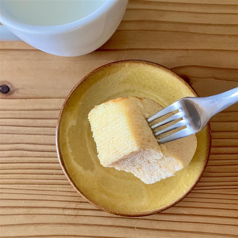 【みのおキューズモール】そのままでも冷やしても。定番人気の厚切りバウム。