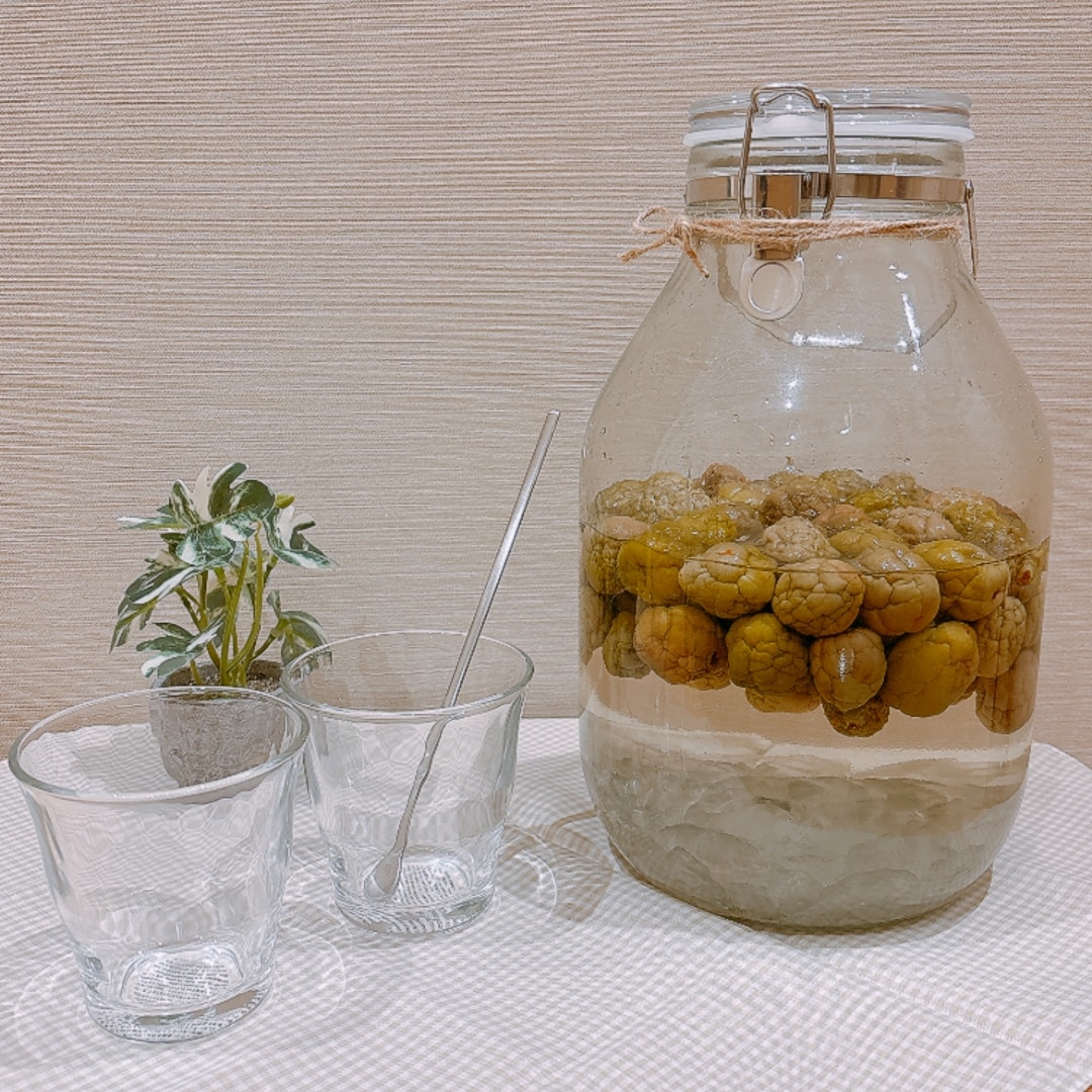 イオンタウン松阪船江】季節を楽しむ、果実酒ビンのある暮らし｜無印