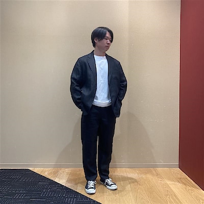 【イオンタウン伊勢ララパーク】　　　身長173㎝