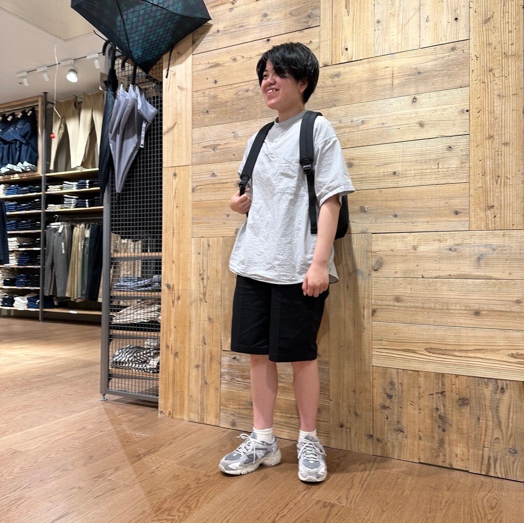 スタッフスナップサムネ