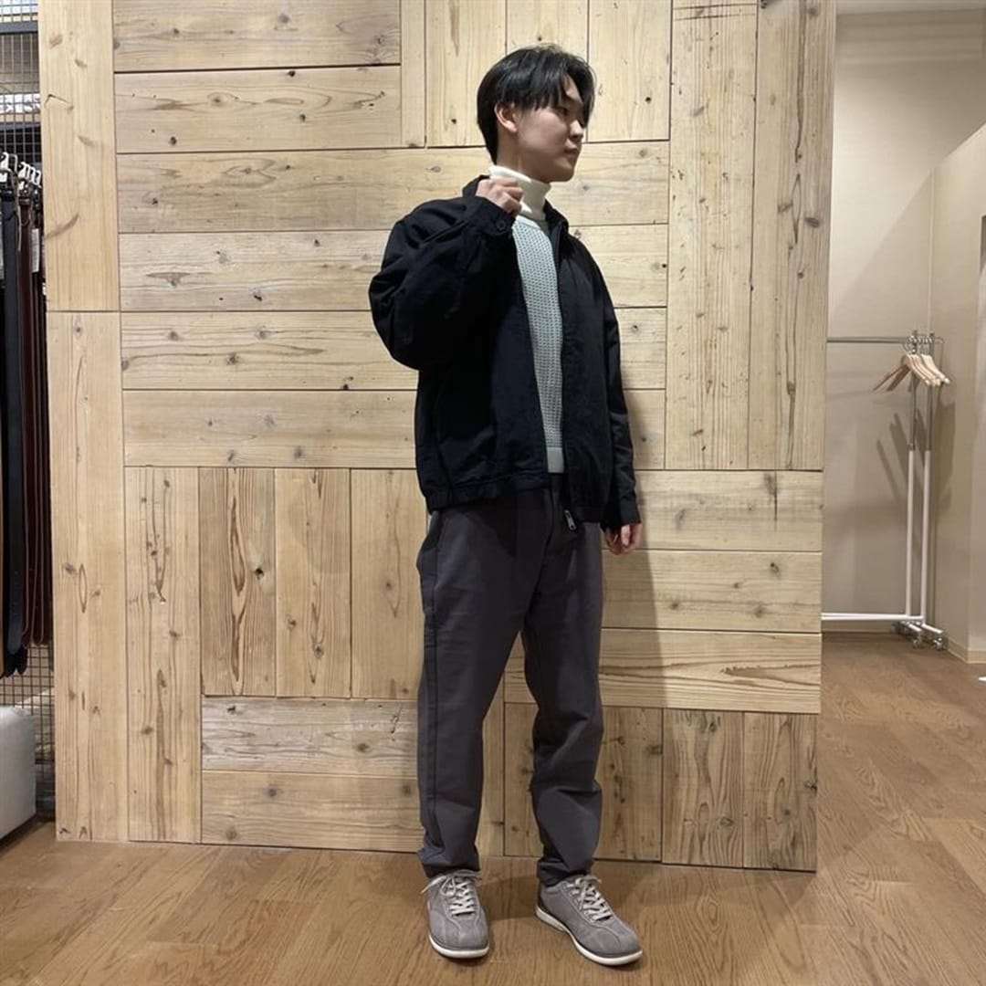 スタッフスナップサムネ