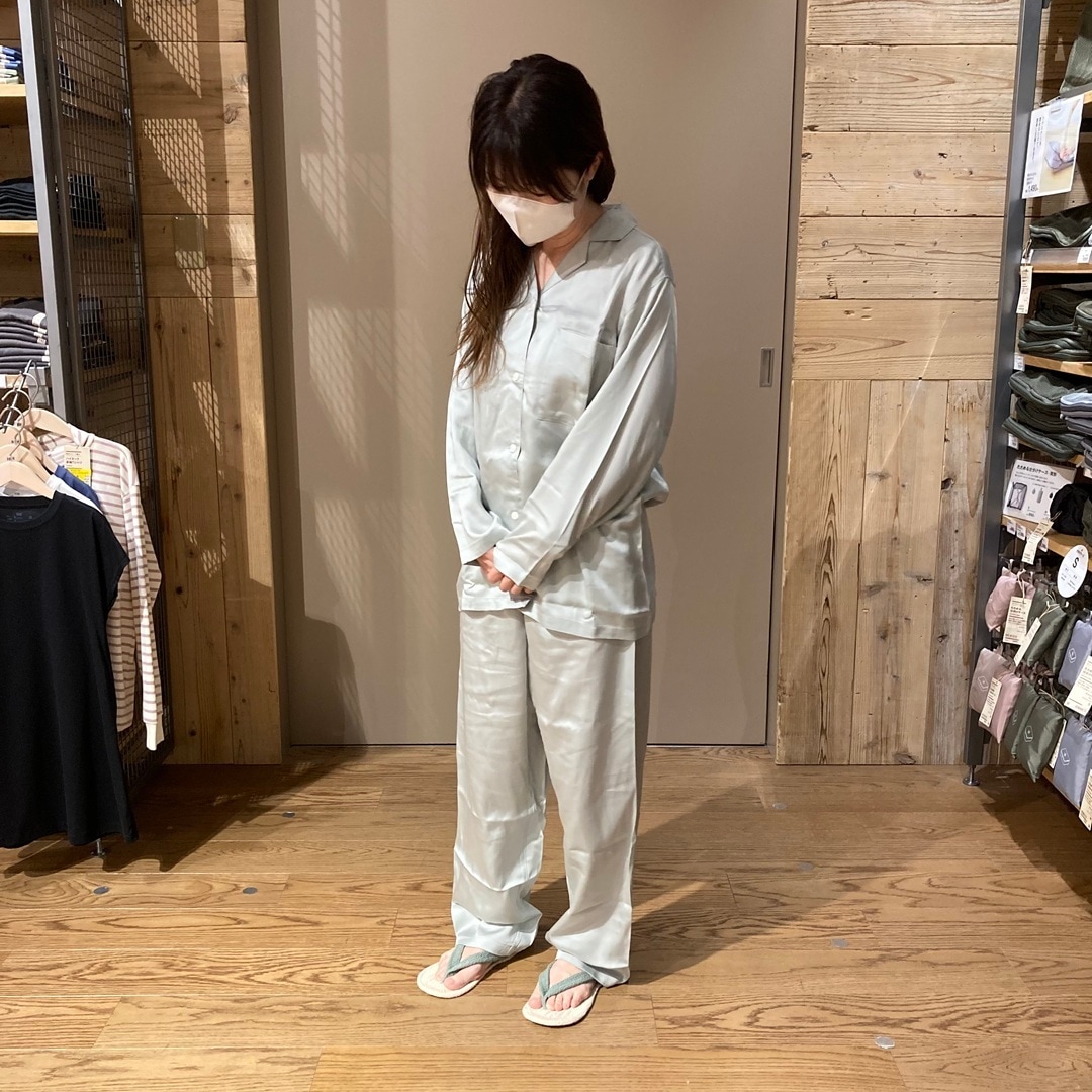 スタッフスナップサムネ