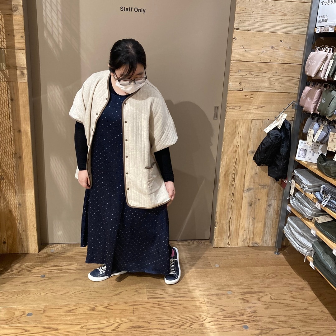 スタッフスナップサムネ