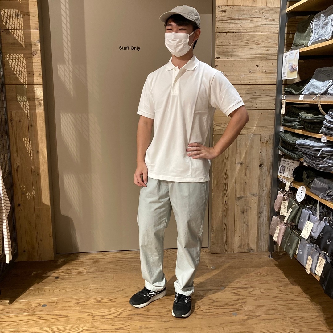 スタッフスナップサムネ